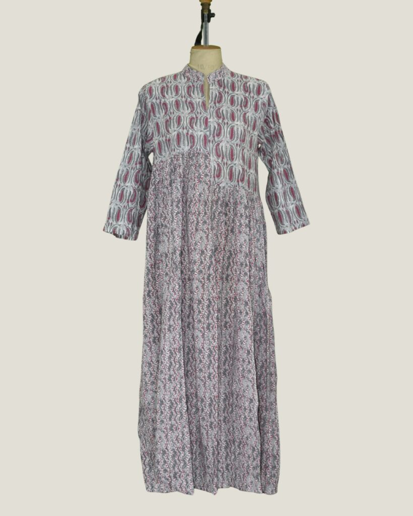 Grey Pink Paisley Printed Mandarin Collar Long Kurta